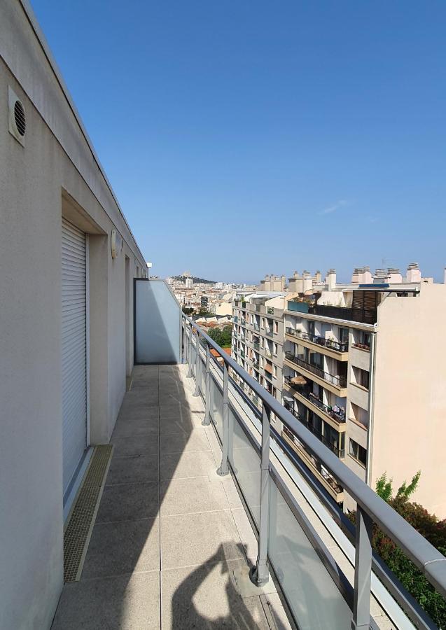 "Chez Marius" Appartement Avec Terrasse Pour 4 Personnes A Marseille Bagian luar foto